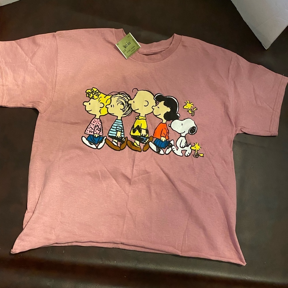 Peanuts cropped tee